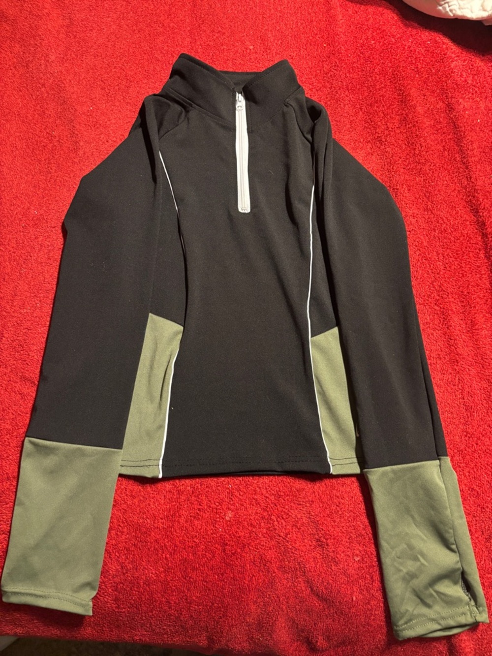Body Instinct Women’s Black and Olive Quarter-Zip Active Pullover size Small